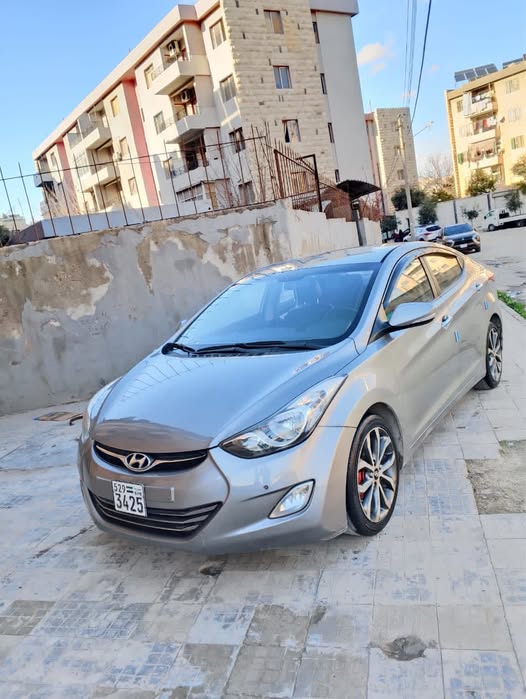 هونداي أفنتي 2013