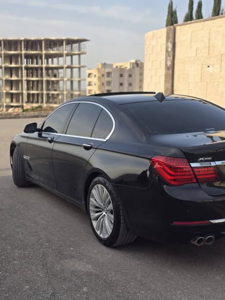 بي ام دبليو 730 2015 - صورة 5