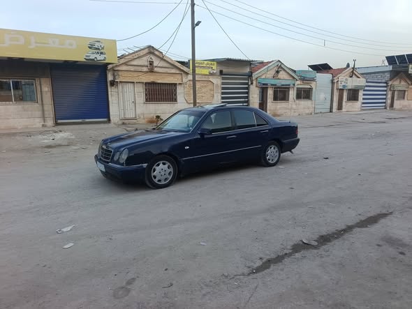 مرسيدس 250 2001 - صورة 2