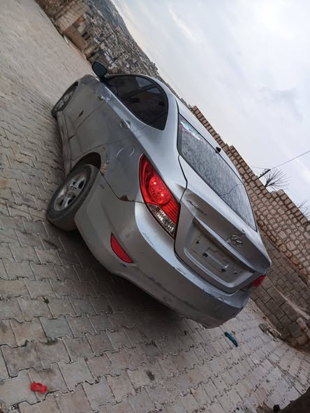 هيونداي اكسنت 2012 - صورة 4