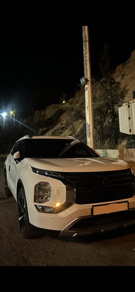 ميتسوبيشي اوتلاندر 2025 - صورة 3