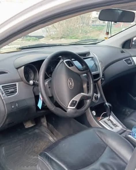 هيونداي النترا 2011 - صورة 2