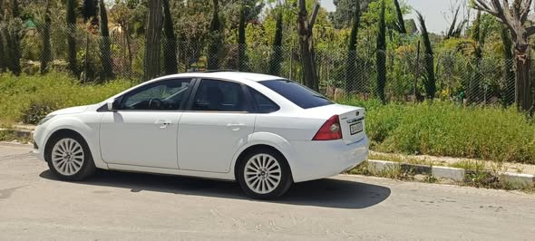 فورد فوكس 2009 - صورة 2