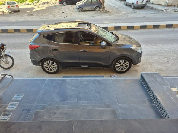 هيونداي توسان 2010 - صورة 2