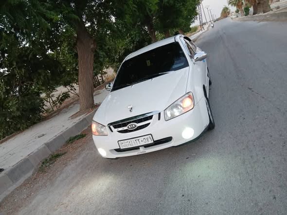 كيا سبيكترا 2003 - صورة 1