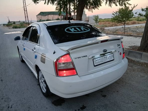 كيا سبيكترا 2003 - صورة 2