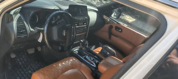 نيسان باترول 2011 - صورة 5