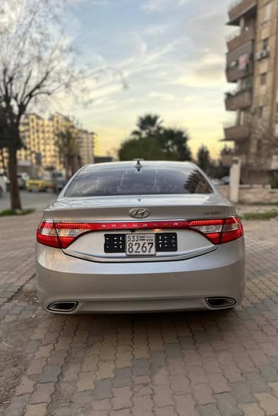 هونداي ازيرا 2012 - صورة 3