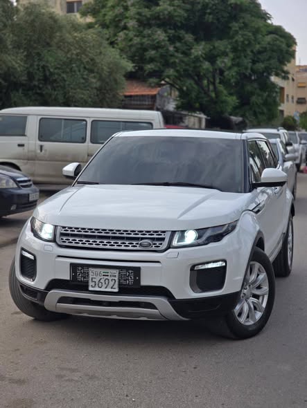 رنج روفر إيفوك 2016 - صورة 2