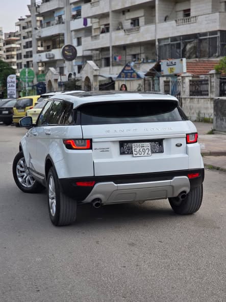 رنج روفر إيفوك 2016 - صورة 3