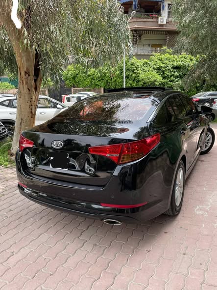 كيا اوبتما 2011 - صورة 2