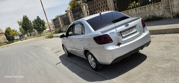 كيا ريو 2010 - صورة 5