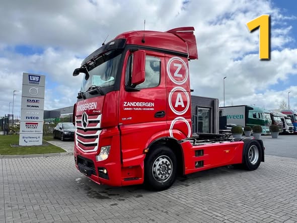 مرسيدس اكتروز 2018 - صورة 1