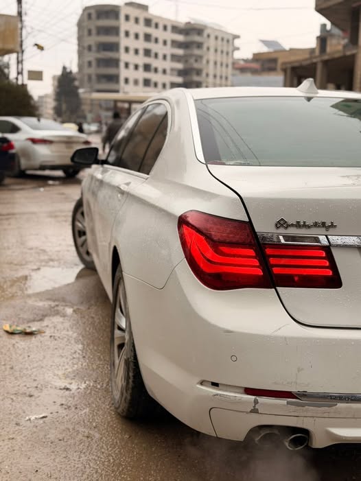 بي إم دبليو 730Li 2013