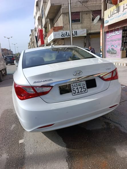 هيونداي سوناتا 2011 - صورة 2