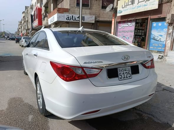 هيونداي سوناتا 2011 - صورة 3