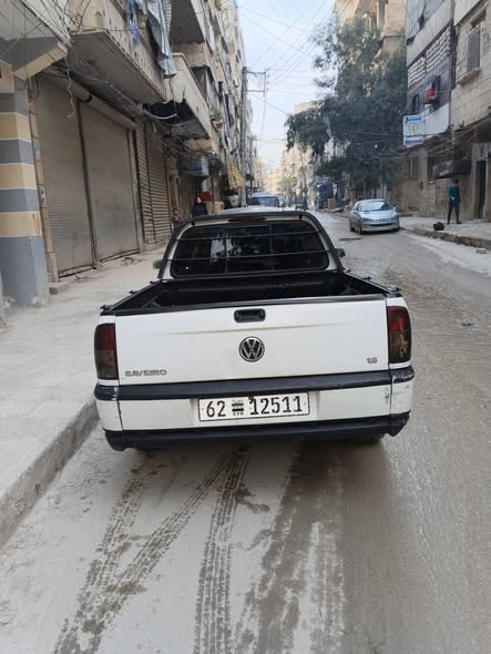 فولكس فاجن سافيرو 2002 - صورة 1