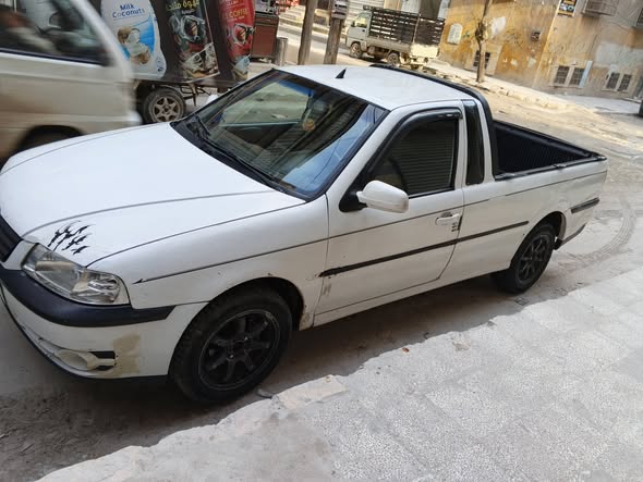 فولكس فاجن سافيرو 2002 - صورة 5