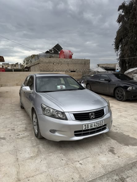 هوندا أكورد 2010 - صورة 1