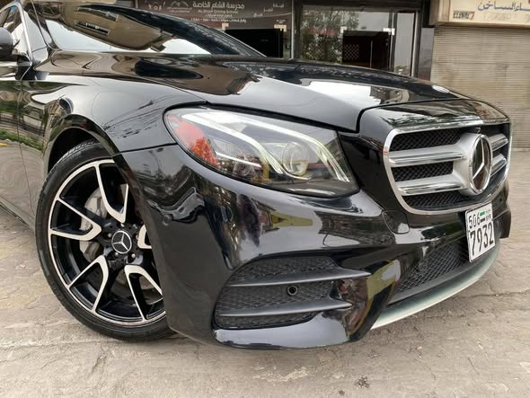 مرسيدس E300 2019 - صورة 4