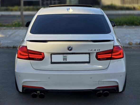 بي إم دبليو 330 2018 - صورة 2