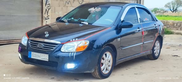 كيا سيراتو 2008 - صورة 1