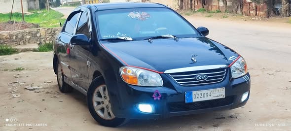 كيا سيراتو 2008 - صورة 3