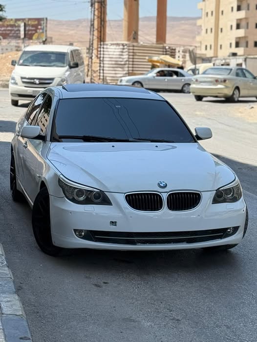 بي ام 530 2010