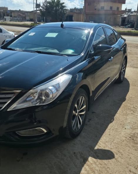 هيونداي أزيرا 2011 - صورة 5