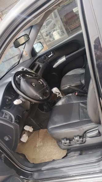 كيا سبورتاج 2005 - صورة 4