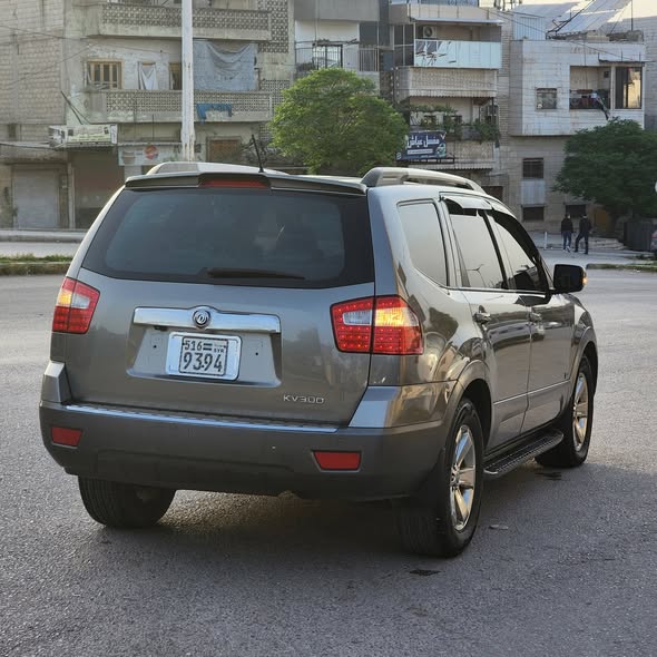 كيا موهيف 2011 - صورة 3