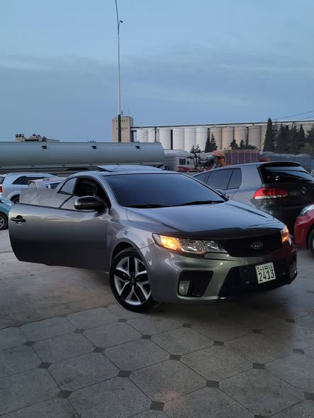 كيا فورتي 2010 - صورة 1