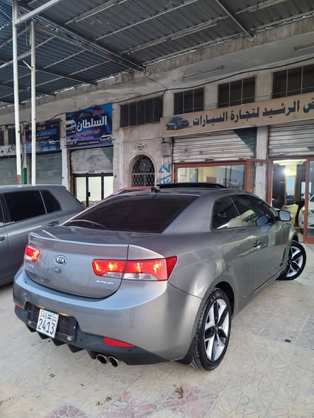 كيا فورتي 2010 - صورة 4