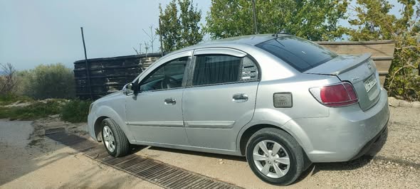 كيا ريو 2011 - صورة 3