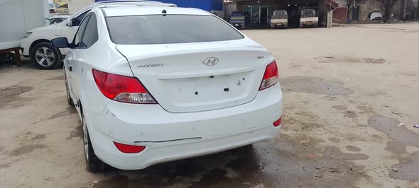 هيونداي اكسنت 2012 - صورة 4