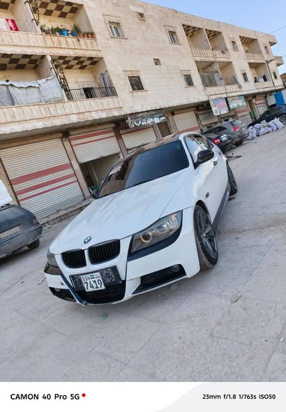 بي ام دبليو 3 Series 2011 - صورة 3