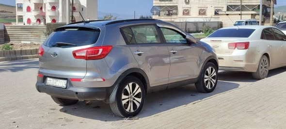 كيا سبورتاج 2011 - صورة 4