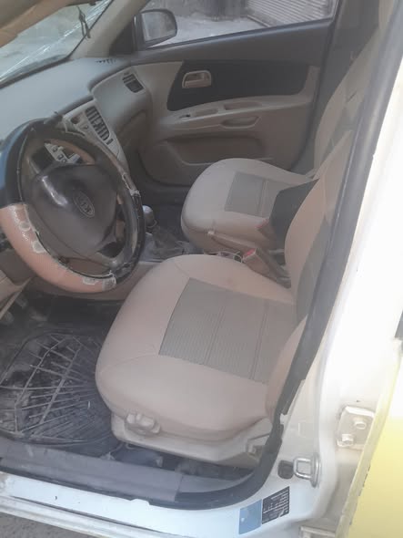 كيا ريو 2009 - صورة 5