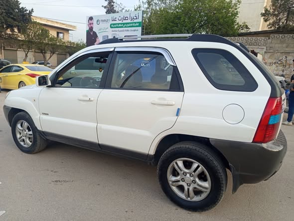 كيا سبورتاج 2005 - صورة 4