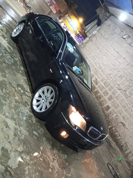 بي إم دبليو 750 2006 - صورة 5