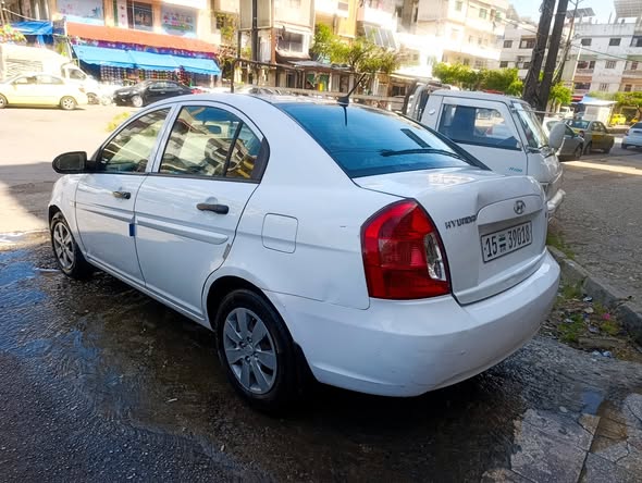 هيونداي اكسنت 2009 - صورة 5