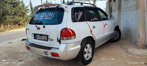 هيونداي سانتفيه 2005 - صورة 2