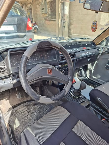 ميتسوبيشي لانسر 1983 - صورة 3