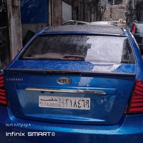 كيا سيراتو 2008 - صورة 2