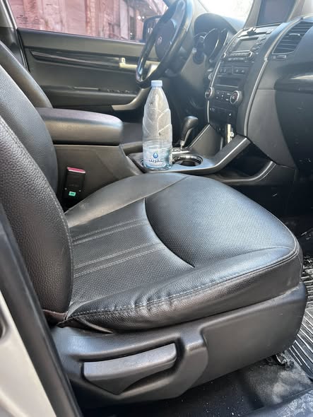 كيا سورينتو 2012 - صورة 2