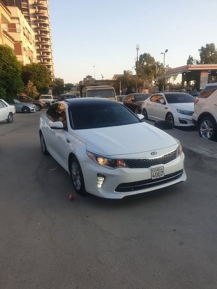 كيا اوبتيما 2018 - صورة 1