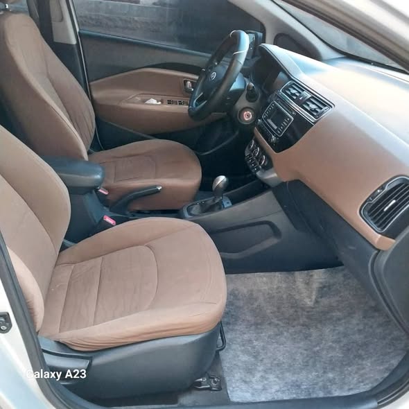 كيا ريو 2017 - صورة 1