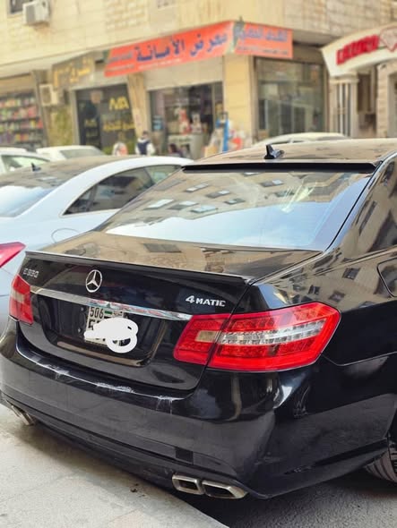 مرسيدس E350 2011 - صورة 1