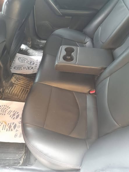 كيا فورتي 2010 - صورة 4