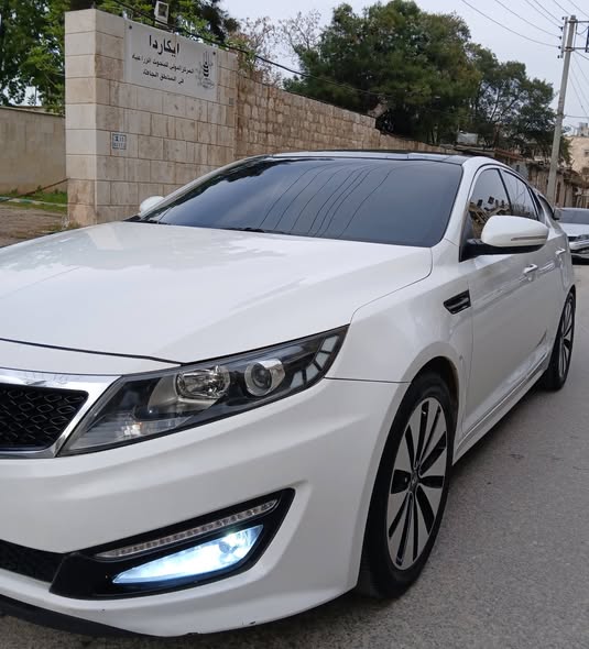 كيا أوبتيما 2011 - صورة 3